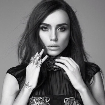 Gulsen - Yalanlar Cok Guzel