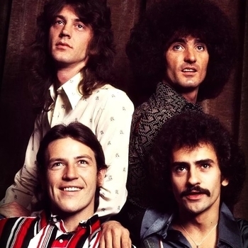 Grand Funk Railroad - We're An American Band