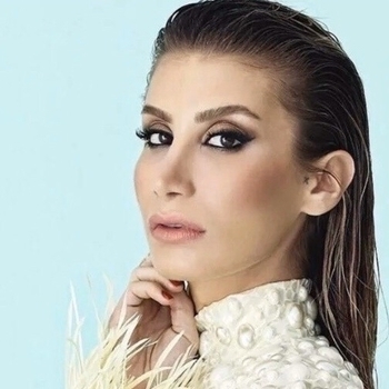 Артист Irem Derici (Ирем Дериджи)