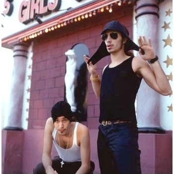 Illya Kuryaki And The Valderramas - Stop, Muerte (OST из "Сука-любовь / Amores perros")