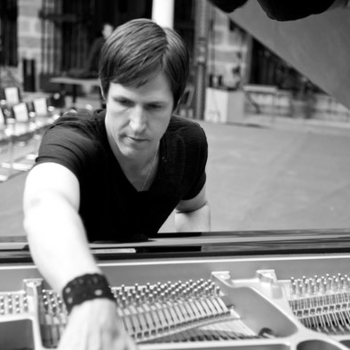 Артист Jamie Christopherson