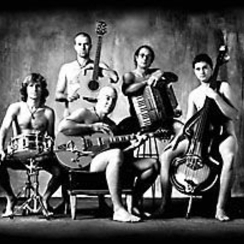 Jarabe De Palo - Menos Que un Amor, Más Que un Amigo