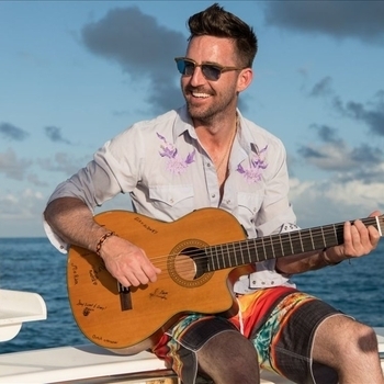 Jake Owen and Lele Pons - Señorita