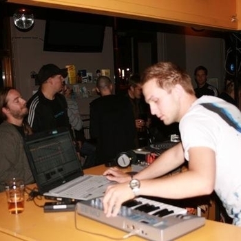 Komarken Electronics - Snow boots