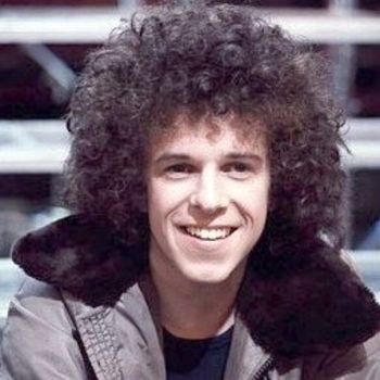 Leo Sayer - You Make Me Feel Like Dancing