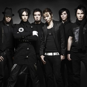 Lovex and Elias Kaskinen, Paivan Sankarit - California (Elama lupaa mulle 2015)