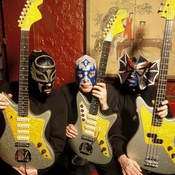 Los Straitjackets - Man From S.W.A.M.P. (Мелодия из сериала "Секс в большом городе / Sex and the City") (Сезон 4) (Серия 9)