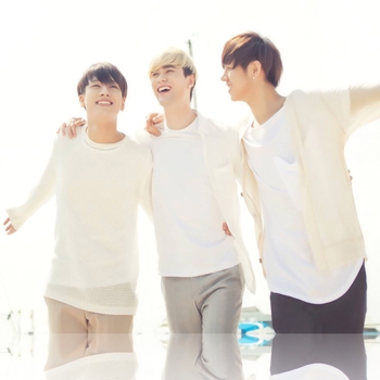 Артист LUNAFLY