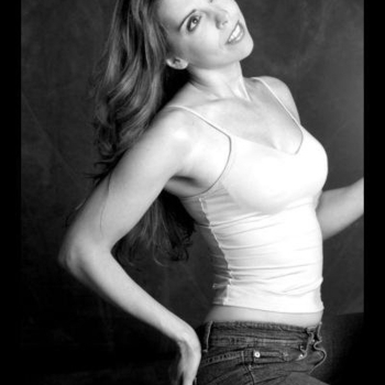 The World - 900 Voices