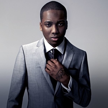 Артист Loick Essien