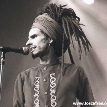 Los Cafres - Flaca Huella  (2013)