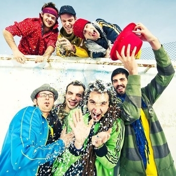 Panteon Rococo feat La Pegatina - Corea del Sur (Лучшая мексиканская музыка 2022)