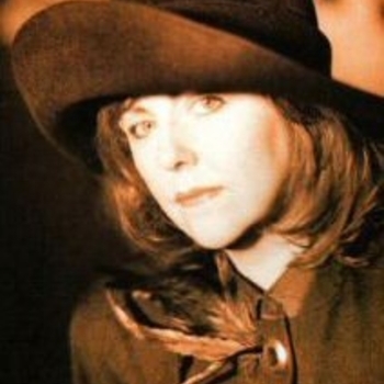 Артист Maggie Reilly