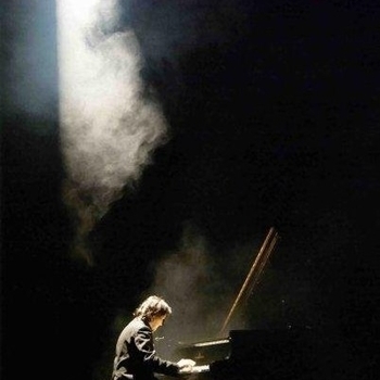 Maxence Cyrin - Where Is My Mind [s01ep09] (саундтрек из сериала "Мистер Робот" / "Mr. Robot")