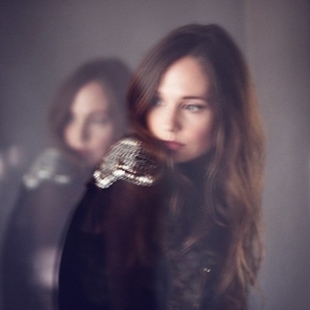 Mr. Little Jeans - Back to the Start