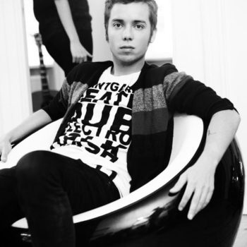 Артист Mads Langer