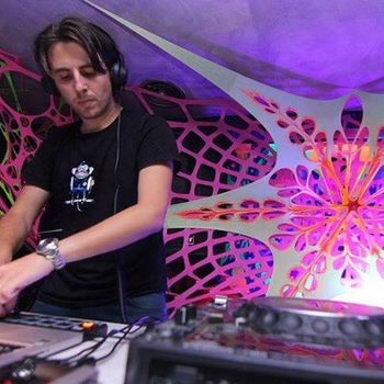 Артист Mindwave