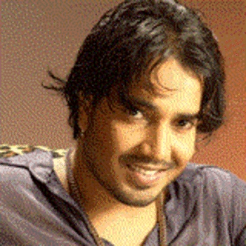 Mika Singh, Palak Muchhal & Jumme Ki Raat - Kick (2014)