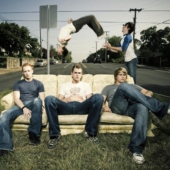 Mikeschair - Hallelujah