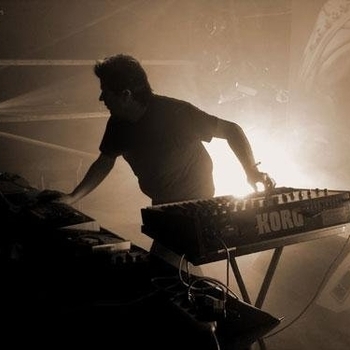 Monolith - 貘の舌先