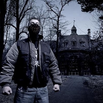 Massaka - Blitzlicht (Feat. Monstar, Kaisaschnitt)