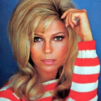 Frank Sinatra feat Nancy Sinatra - Somethin Stupid