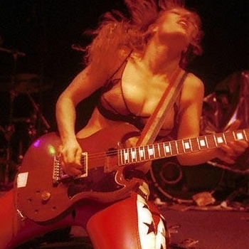 Nashville Pussy - Shoot First and Run Like Hell (OST из "Суперполицейские / Super Troopers")