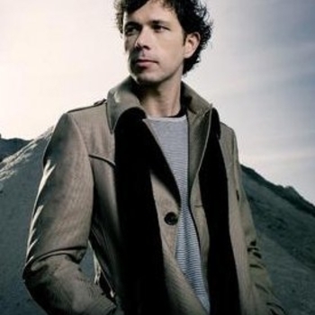 Nic Chagall feat. Jonathan Mendelsohn - This Moment (Prog Mix)