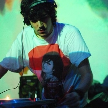 Naibu feat. Simon Jinadu - Decay