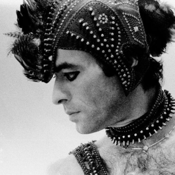 João Carlos Assis Brasil, Ney Matogrosso e Wagner Tiso (com Jaques Morelenbaum e Jurim Moreira) - Canção do Amor