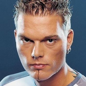 Артист Ole van Dansk