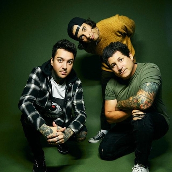 Pierce the Veil feat Jason Butler - Tangled In The Great Escape (Collide with the Sky 2012) (feat. Jason Butler)