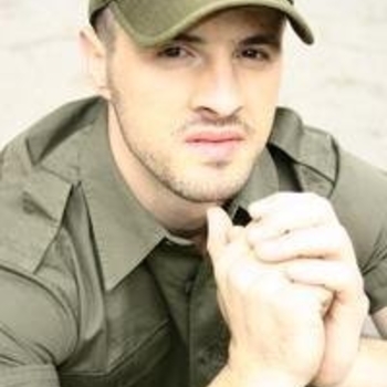 Cleopatra Stratan and Pavel Stratan - O Schimbare