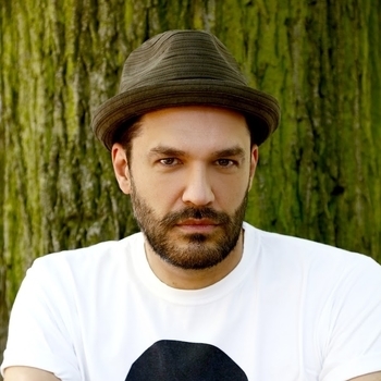 Артист Phonique