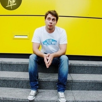 Photographer feat Danyella, Cygnus X-1 - Snow Leopard (Remix) (Single 2012)