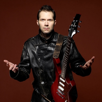 Paul Gilbert - Individually Twisted