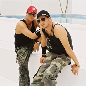 Pachanga - muevelo feat kumbia kings