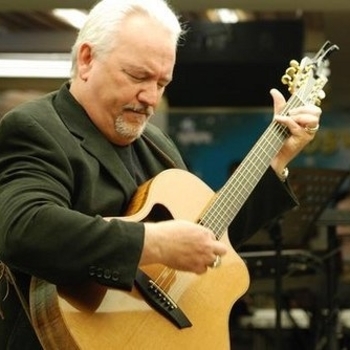 Paul Wilbur - Stand Up and Give Him the Praise