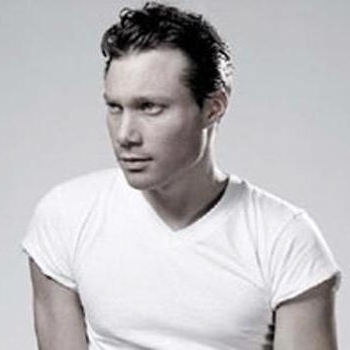 Rob Dougan - Clubbed To Death (из фильма «Матрица»)