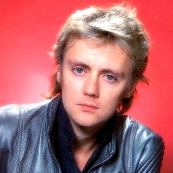 Freddie Mercury and Smooth Jazz Express, Brian Harold May, Roger Taylor, John Deacon - The Show Must Go On (The Songs Of Queen 2010)