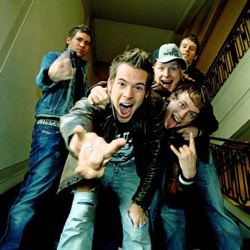 Revolverheld - Das Herz schlagt bis zum Hals (Саундтрек из фильма "Это чертово сердце / Dieses bescheuerte Herz")