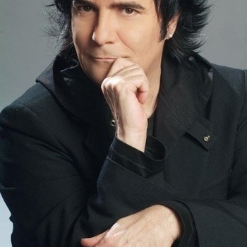 Артист Renato Zero