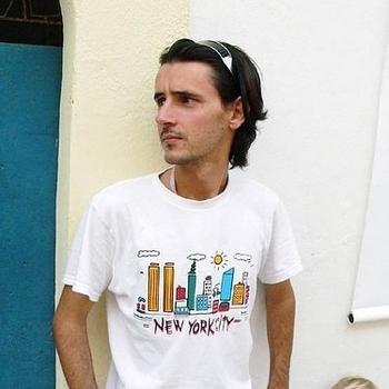 Laurent C - Camisa Negra