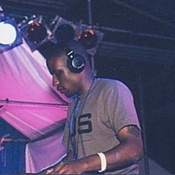 Richard Harvey - The Big Battle (OST из "Скотный двор / Animal Farm")