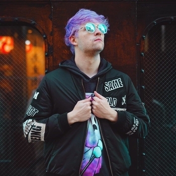 Артист Virtual Riot