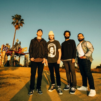 Volumes - Pullin Shades (Different Animals 2017)