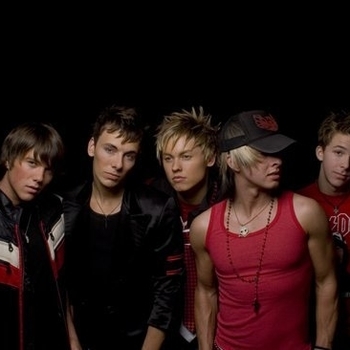 Varsity Fanclub - Future Love (Jim Jonsin Remix)