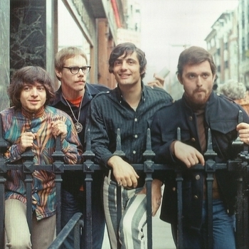 Vanilla Fudge - You Keep Me Hangin' On (саундтрек из фильма Парни со стволами / War Dogs)