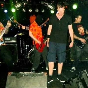 Vegas - Mus Come A Road