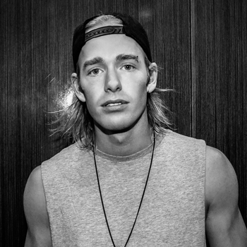 Priyanka Chopra and Will Sparks - Young and Free